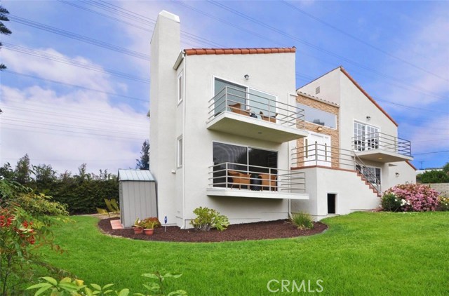 833 Maria Avenue, Redondo Beach, California 90277, 3 Bedrooms Bedrooms, ,2 BathroomsBathrooms,Residential,Sold,Maria,SB18031980