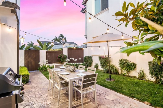 2204 Bataan Road, Redondo Beach, California 90278, 4 Bedrooms Bedrooms, ,4 BathroomsBathrooms,Residential,Sold,Bataan,SB21148388