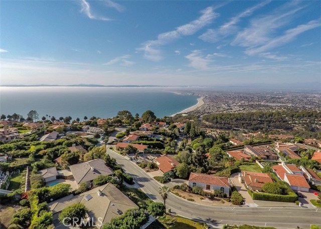 2305 Via Acalones, Palos Verdes Estates, California 90274, 3 Bedrooms Bedrooms, ,2 BathroomsBathrooms,Residential,Sold,Via Acalones,SB19041720