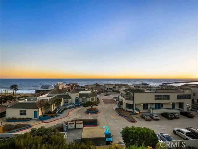 630 The, Redondo Beach, California 90277, 1 Bedroom Bedrooms, ,1 BathroomBathrooms,Residential,Sold,The,SB20108195