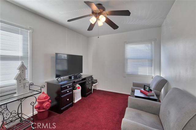 3 Bed Home for Sale in Sun Valley, California