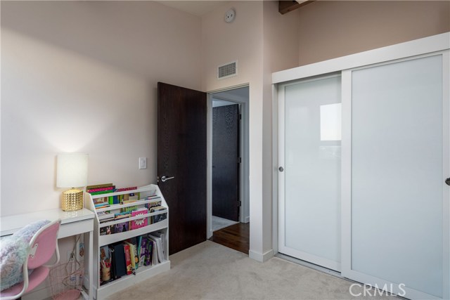 2404 Laurel Avenue, Manhattan Beach, California 90266, 5 Bedrooms Bedrooms, ,4 BathroomsBathrooms,Residential,Sold,Laurel,SB20035806