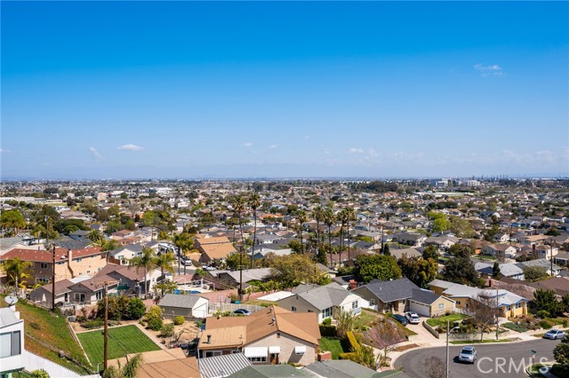 1108 Camino Real, Redondo Beach, California 90277, 3 Bedrooms Bedrooms, ,1 BathroomBathrooms,Residential,Sold,Camino Real,SB21068588