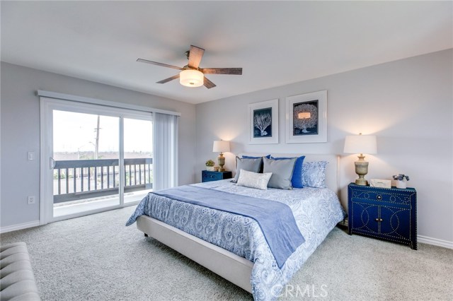 719 Prospect Avenue, Redondo Beach, California 90277, 4 Bedrooms Bedrooms, ,1 BathroomBathrooms,Residential,Sold,Prospect,SB19099865