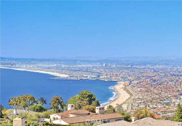 921 Via Del Monte, Palos Verdes Estates, California 90274, 4 Bedrooms Bedrooms, ,2 BathroomsBathrooms,Residential,Sold,Via Del Monte,PV18118980