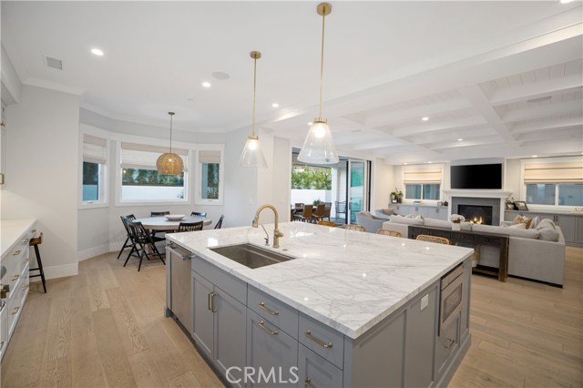 1436 23rd Street, Manhattan Beach, California 90266, 6 Bedrooms Bedrooms, ,6 BathroomsBathrooms,Residential,Sold,23rd,SB21003333