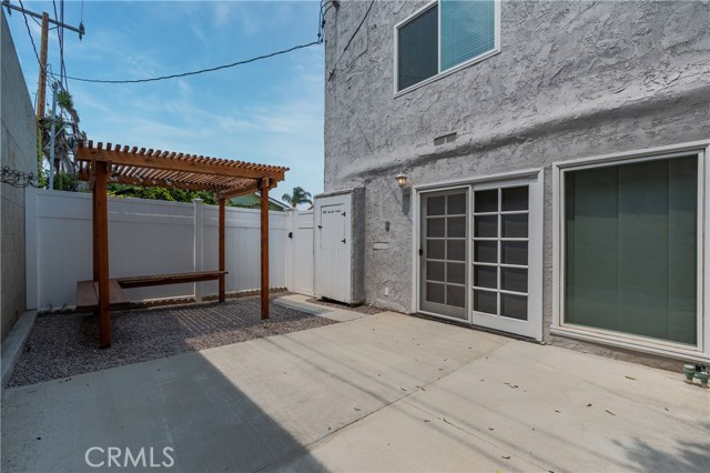 2704 Voorhees Avenue, Redondo Beach, California 90278, 2 Bedrooms Bedrooms, ,1 BathroomBathrooms,Residential,Sold,Voorhees,SB20164502