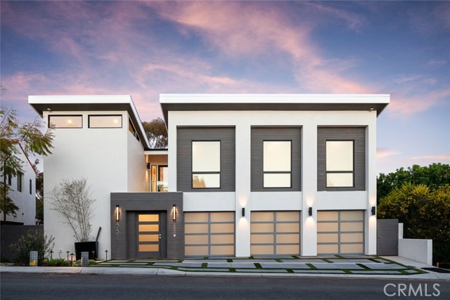 Photo of 552 Seaward Road, Corona del Mar, CA 92625