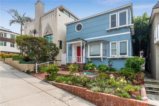 120 35th Street, Manhattan Beach, California 90266, ,Residential Income,Sold,35th,SB20202863