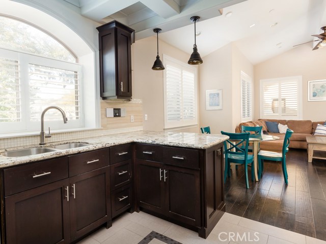 2416 Grant Avenue, Redondo Beach, California 90278, 3 Bedrooms Bedrooms, ,2 BathroomsBathrooms,Residential,Sold,Grant,SB20242982