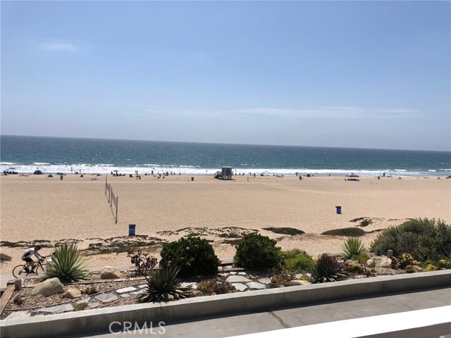 1313 Ocean aka 1312 The Strand, Manhattan Beach, California 90266, 5 Bedrooms Bedrooms, ,4 BathroomsBathrooms,Residential,Sold,Ocean aka 1312 The Strand,SB18172491