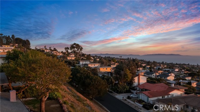 28321 San Nicolas Drive, Rancho Palos Verdes, California 90275, 4 Bedrooms Bedrooms, ,2 BathroomsBathrooms,Residential,Sold,San Nicolas,PV21097540