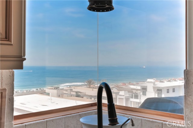 329 21st Place, Manhattan Beach, California 90266, 3 Bedrooms Bedrooms, ,3 BathroomsBathrooms,Residential,Sold,21st,SB17085113