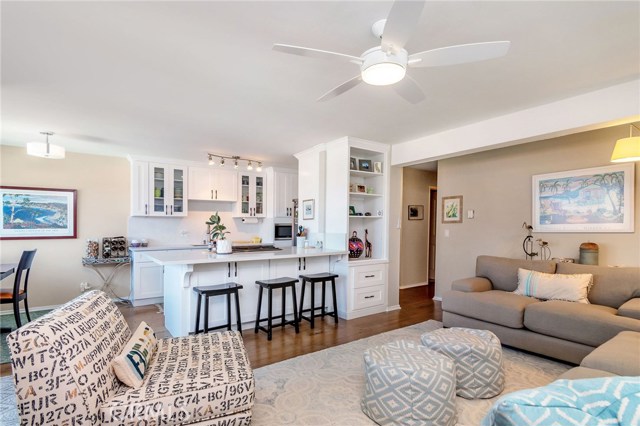 1720 Ardmore Avenue, Hermosa Beach, California 90254, 2 Bedrooms Bedrooms, ,2 BathroomsBathrooms,Residential,Sold,Ardmore,SB19180465