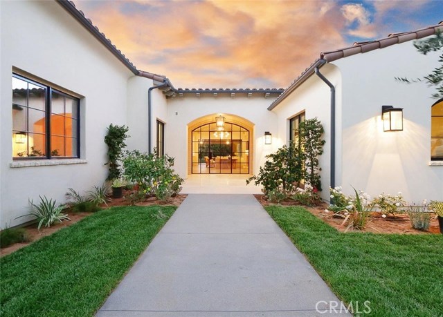 Walkway to a Quartzite Tiled Entry Area
