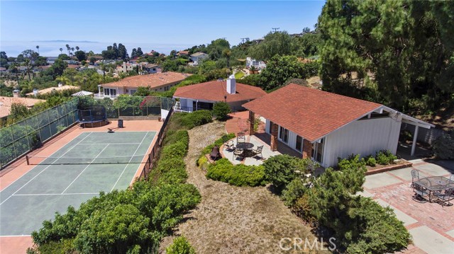 3015 Crest Road, Rancho Palos Verdes, California 90275, 2 Bedrooms Bedrooms, ,Residential,Sold,Crest,NP17144432