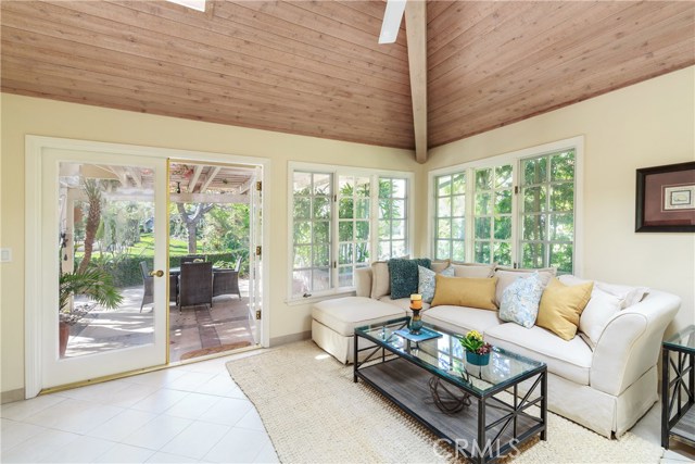11 Evergreen Lane, Manhattan Beach, California 90266, 3 Bedrooms Bedrooms, ,2 BathroomsBathrooms,Residential,Sold,Evergreen,SB19068219