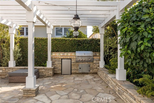 Grill Center with Prep Counter & Refrigerator