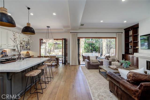 1804 Palm Avenue, Manhattan Beach, California 90266, 5 Bedrooms Bedrooms, ,4 BathroomsBathrooms,Residential,Sold,Palm,SB20158151