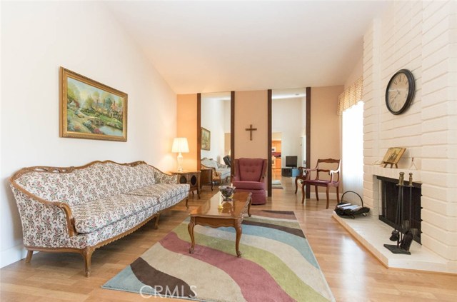 27714 Calle Valdes