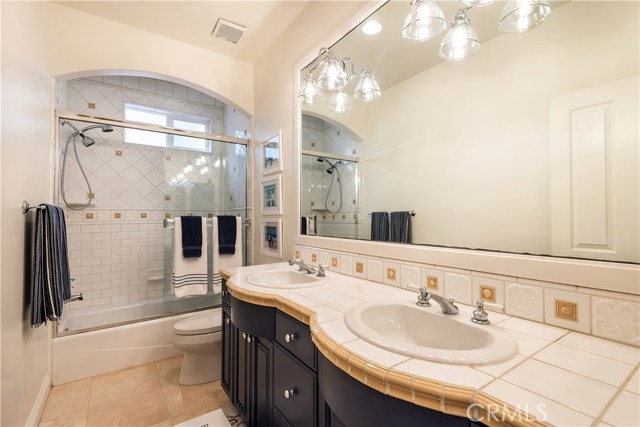 Downstairs Full Bathroom