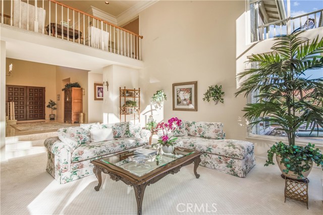 30 Country Lane, Rolling Hills Estates, California 90274, 4 Bedrooms Bedrooms, ,3 BathroomsBathrooms,Residential,Sold,Country,PV20008368