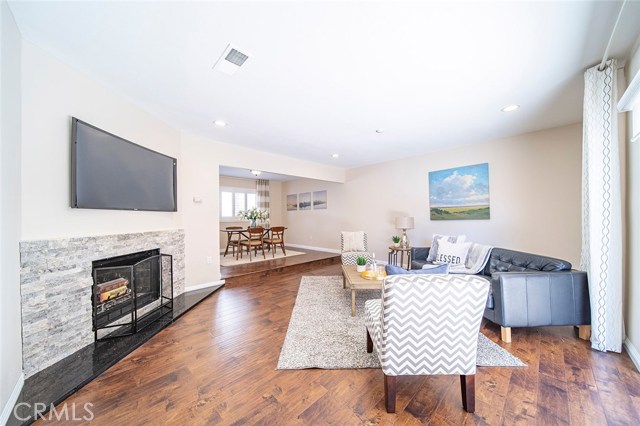 1808 Vanderbilt Lane, Redondo Beach, California 90278, 2 Bedrooms Bedrooms, ,3 BathroomsBathrooms,Residential,Sold,Vanderbilt,TR20152951