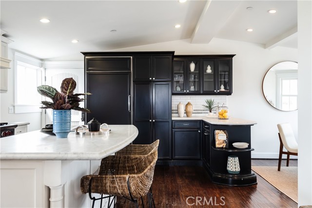 3213 Manhattan Avenue, Manhattan Beach, California 90266, 3 Bedrooms Bedrooms, ,3 BathroomsBathrooms,Residential,Sold,Manhattan,SB21049996