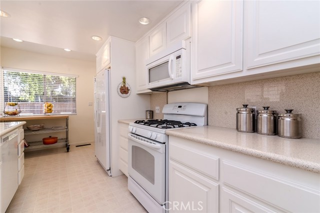 1211 Shelley Street, Manhattan Beach, California 90266, 3 Bedrooms Bedrooms, ,1 BathroomBathrooms,Residential,Sold,Shelley,SB17097844