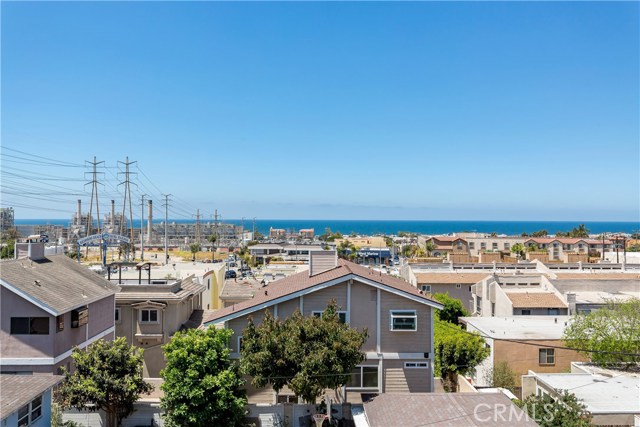 407 Anita Street, Redondo Beach, California 90278, 3 Bedrooms Bedrooms, ,2 BathroomsBathrooms,Residential,Sold,Anita,SB20078170