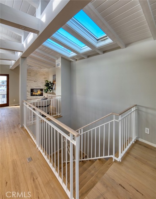 221 36th Street, Manhattan Beach, California 90266, 3 Bedrooms Bedrooms, ,3 BathroomsBathrooms,Residential,Sold,36th,SB20135528