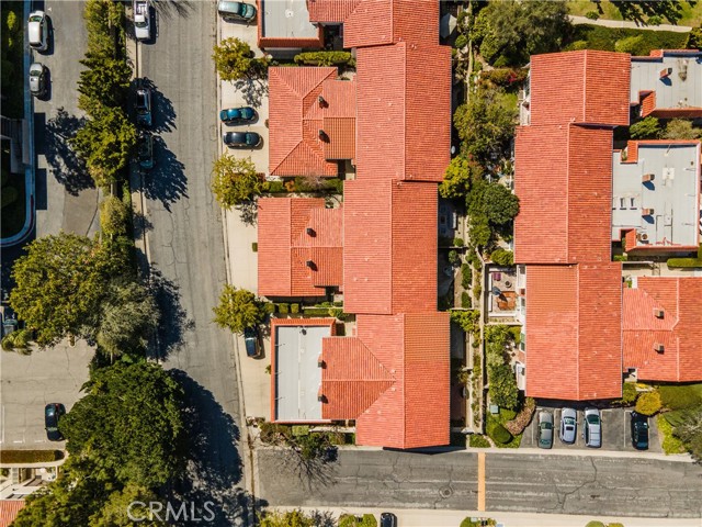 7 Via Granada, Rolling Hills Estates, California 90274, 3 Bedrooms Bedrooms, ,1 BathroomBathrooms,Residential,Sold,Via Granada,PV21057173