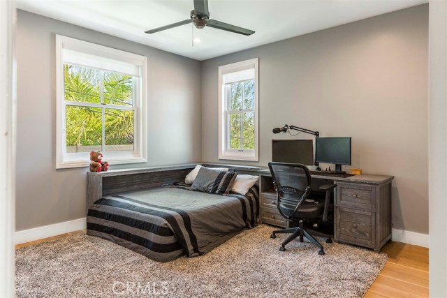 2113 Chestnut Avenue, Manhattan Beach, California 90266, 5 Bedrooms Bedrooms, ,5 BathroomsBathrooms,Residential,Sold,Chestnut,SB20195476