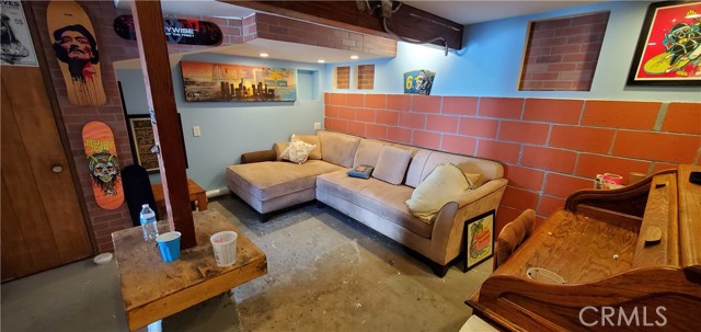 1124 11th Street, Hermosa Beach, California 90254, 3 Bedrooms Bedrooms, ,1 BathroomBathrooms,Residential,Sold,11th Street,SB20025599
