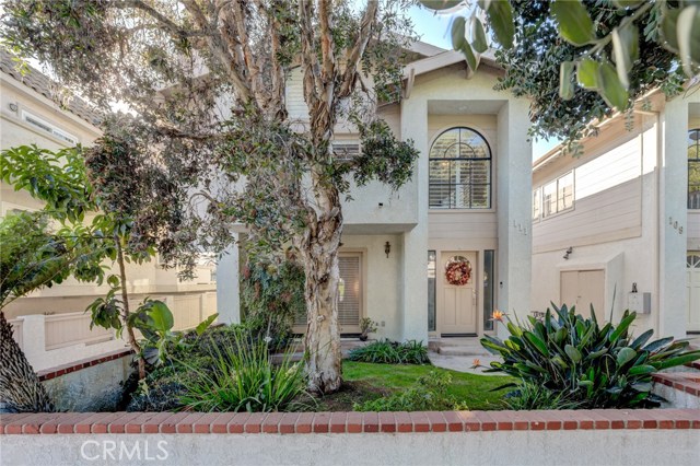 111 Guadalupe Avenue, Redondo Beach, California 90277, 4 Bedrooms Bedrooms, ,3 BathroomsBathrooms,Residential,Sold,Guadalupe,SB20243736