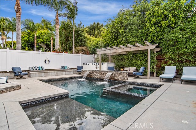 709 Larsson Manhattan Beach CA 90266