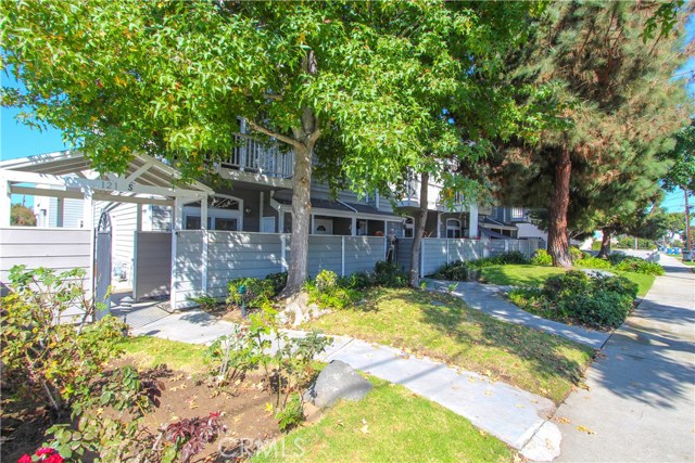 121 Lucia Avenue, Redondo Beach, California 90277, 3 Bedrooms Bedrooms, ,1 BathroomBathrooms,Residential,Sold,Lucia,PW17223487