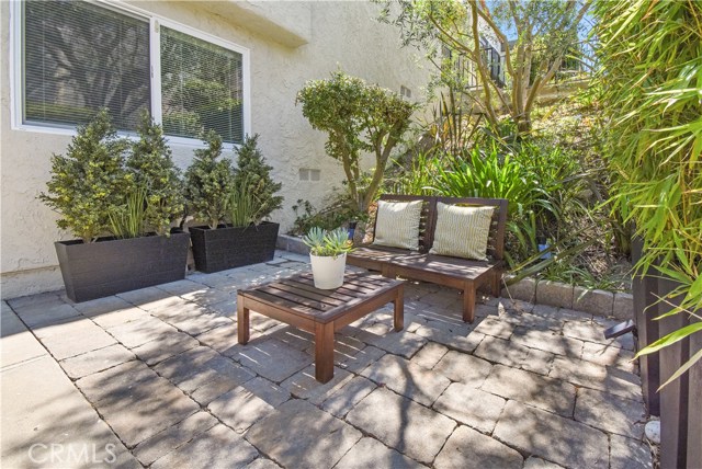 41 Sycamore Lane, Rolling Hills Estates, California 90274, 3 Bedrooms Bedrooms, ,2 BathroomsBathrooms,Residential,Sold,Sycamore Lane,PV20197817