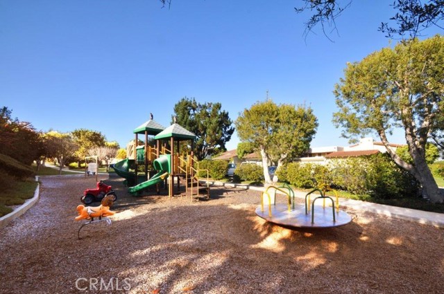 2 Sycamore Lane, Rolling Hills Estates, California 90274, 3 Bedrooms Bedrooms, ,3 BathroomsBathrooms,Residential,Sold,Sycamore,PV18221365