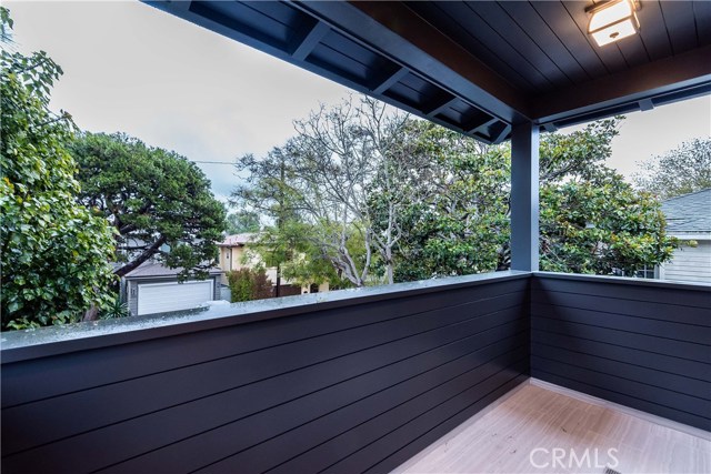 2009 Pine Avenue, Manhattan Beach, California 90266, 5 Bedrooms Bedrooms, ,2 BathroomsBathrooms,Residential,Sold,Pine,SB19000193