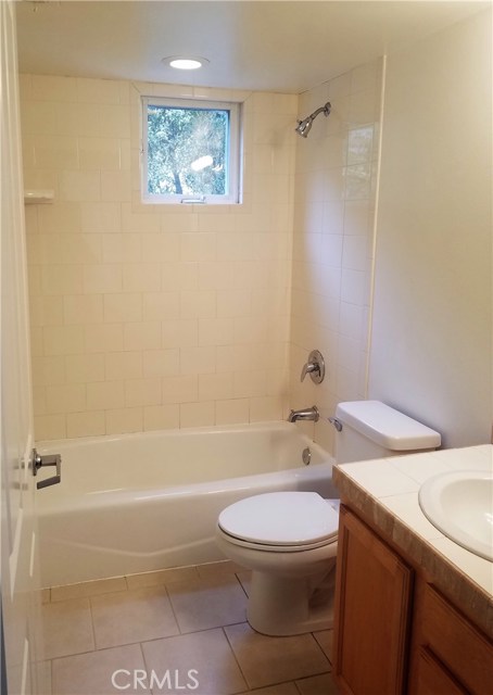 313 Anita Street, Redondo Beach, California 90278, 4 Bedrooms Bedrooms, ,3 BathroomsBathrooms,Residential,Sold,Anita,SB17216803