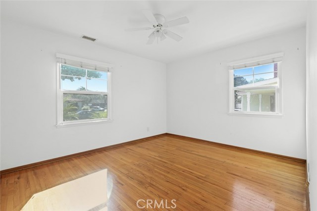 423 Avenue D, Redondo Beach, California 90277, 3 Bedrooms Bedrooms, ,1 BathroomBathrooms,Residential,Sold,Avenue D,SB20241282