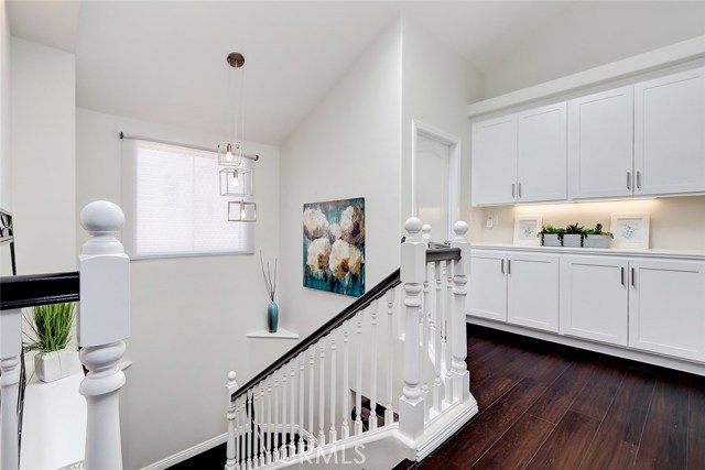 1919 Speyer Lane, Redondo Beach, California 90278, 4 Bedrooms Bedrooms, ,2 BathroomsBathrooms,Residential,Sold,Speyer,SB20135266