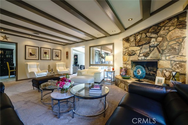 2220 Via Alamitos, Palos Verdes Estates, California 90274, 4 Bedrooms Bedrooms, ,2 BathroomsBathrooms,Residential,Sold,Via Alamitos,PV20033248
