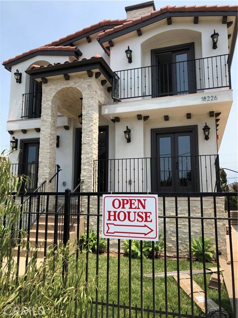 18302 Grevillea Avenue, Redondo Beach, California 90278, 4 Bedrooms Bedrooms, ,3 BathroomsBathrooms,Residential,Sold,Grevillea,IN18203025