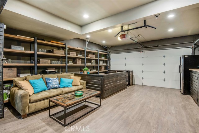 1023 4th Street, Hermosa Beach, California 90254, 3 Bedrooms Bedrooms, ,2 BathroomsBathrooms,Residential,Sold,4th,SB19152573