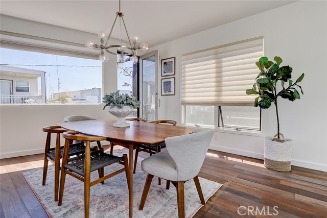 417 20th Place, Manhattan Beach, California 90266, 3 Bedrooms Bedrooms, ,2 BathroomsBathrooms,Residential,Sold,20th,SB21058820