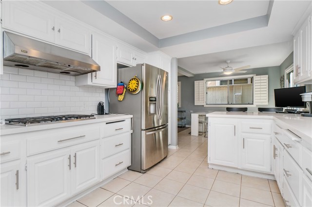2416 Nelson Avenue, Redondo Beach, California 90278, 4 Bedrooms Bedrooms, ,2 BathroomsBathrooms,Residential,Sold,Nelson,SB20179840