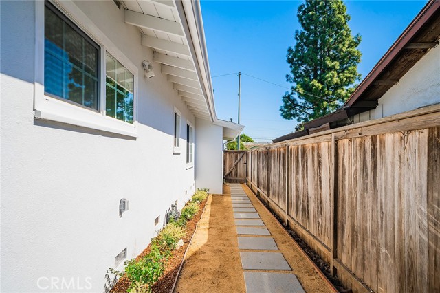 26649 Indian Peak Road, Rancho Palos Verdes, California 90275, 4 Bedrooms Bedrooms, ,2 BathroomsBathrooms,Residential,Sold,Indian Peak,PV21039522