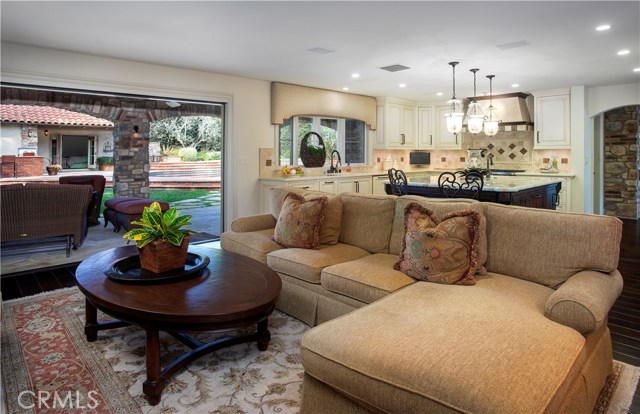 29 Country Meadow Road, Rolling Hills Estates, California 90274, 4 Bedrooms Bedrooms, ,5 BathroomsBathrooms,Residential,Sold,Country Meadow,SB20186636